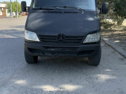 Серый Мерседес Sprinter, объемом двигателя 0 л и пробегом 320 тыс. км за 6500 $, фото 1 на Automoto.ua