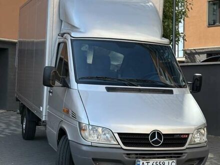 Мерседес Sprinter 2005 в Ивано-Франковске на Automoto.ua Серый Мерседес Sprinter, объемом двигателя 2.7 л и пробегом 364 тыс. км за 15999 $, фото 1 на Automoto.ua