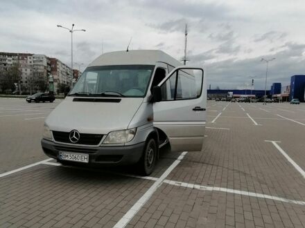Серый Мерседес Sprinter, объемом двигателя 2.1 л и пробегом 740 тыс. км за 7500 $, фото 1 на Automoto.ua