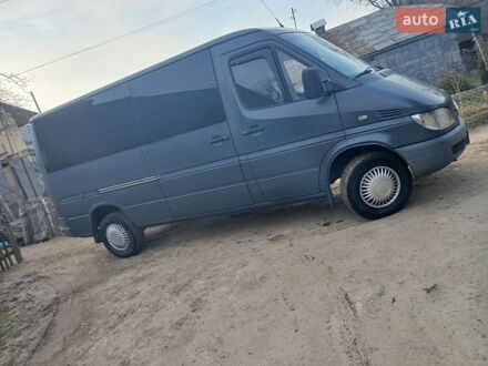 Серый Мерседес Sprinter, объемом двигателя 2.15 л и пробегом 448 тыс. км за 6800 $, фото 1 на Automoto.ua