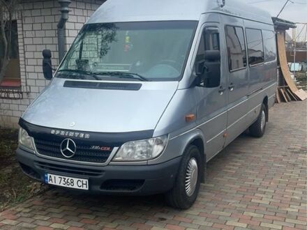 Серый Мерседес Sprinter, объемом двигателя 2.7 л и пробегом 650 тыс. км за 10000 $, фото 1 на Automoto.ua