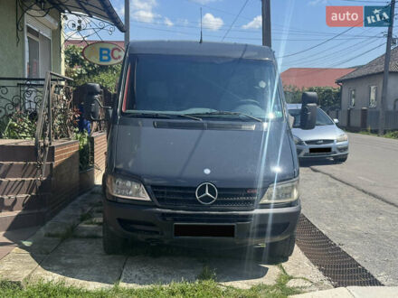 Мерседес Sprinter 2005 у Сваляве на Automoto.ua Сірий Мерседес Sprinter, об'ємом двигуна 2.69 л та пробігом 700 тис. км за 7300 $, фото 1 на Automoto.ua