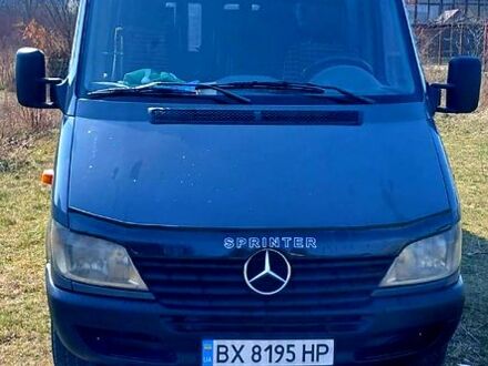 Сірий Мерседес Sprinter, об'ємом двигуна 2.2 л та пробігом 310 тис. км за 12700 $, фото 1 на Automoto.ua