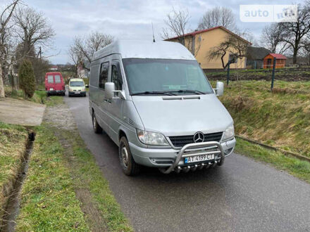 Сірий Мерседес Sprinter, об'ємом двигуна 2.69 л та пробігом 580 тис. км за 7500 $, фото 1 на Automoto.ua