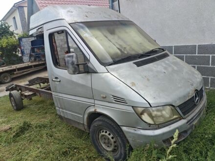 Сірий Мерседес Sprinter, об'ємом двигуна 0 л та пробігом 300 тис. км за 2700 $, фото 1 на Automoto.ua