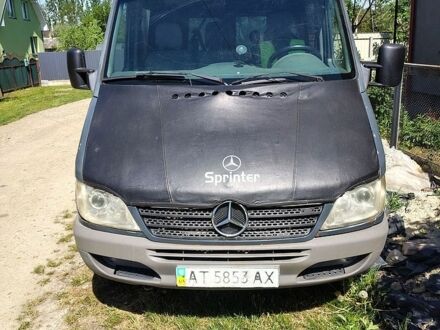 Сірий Мерседес Sprinter, об'ємом двигуна 2.2 л та пробігом 480 тис. км за 6000 $, фото 1 на Automoto.ua