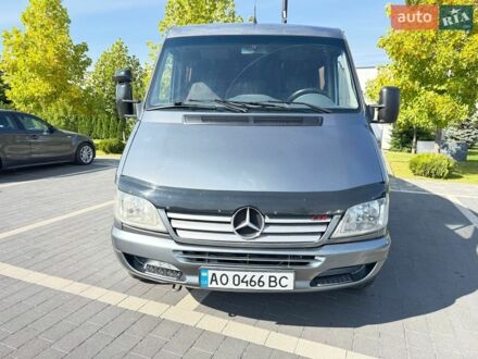 Серый Мерседес Sprinter, объемом двигателя 2.69 л и пробегом 272 тыс. км за 7800 $, фото 1 на Automoto.ua