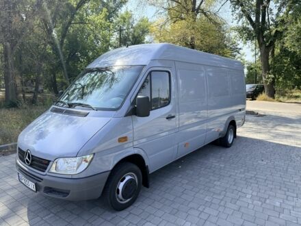 Серый Мерседес Sprinter, объемом двигателя 2.7 л и пробегом 729 тыс. км за 16664 $, фото 1 на Automoto.ua