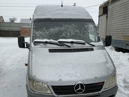 Сірий Мерседес Sprinter, об'ємом двигуна 2.15 л та пробігом 500 тис. км за 8500 $, фото 1 на Automoto.ua