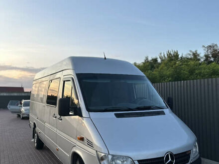Мерседес Sprinter 2006 у Рівному на Automoto.ua Сірий Мерседес Sprinter, об'ємом двигуна 2.7 л та пробігом 498 тис. км за 12999 $, фото 1 на Automoto.ua