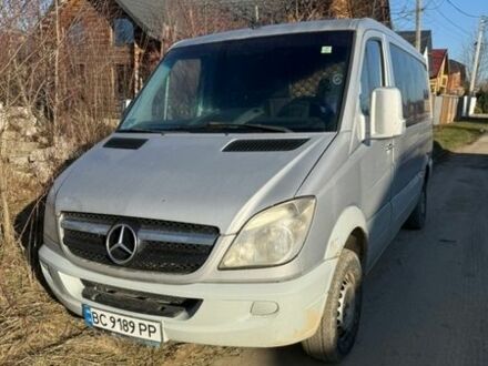 Серый Мерседес Sprinter, объемом двигателя 2.15 л и пробегом 740 тыс. км за 7300 $, фото 1 на Automoto.ua