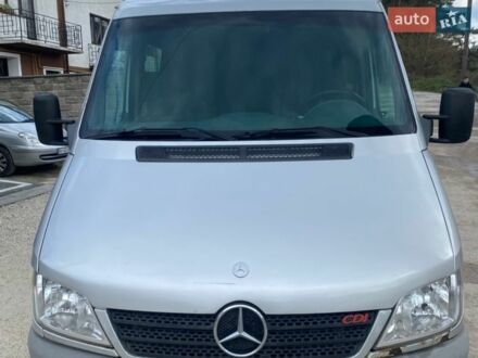 Серый Мерседес Sprinter, объемом двигателя 2.2 л и пробегом 150 тыс. км за 8600 $, фото 1 на Automoto.ua