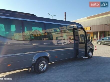 Серый Мерседес Sprinter, объемом двигателя 2.69 л и пробегом 760 тыс. км за 37000 $, фото 1 на Automoto.ua
