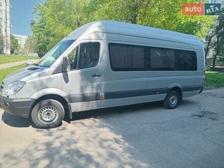 Серый Мерседес Sprinter, объемом двигателя 2.15 л и пробегом 525 тыс. км за 10500 $, фото 1 на Automoto.ua