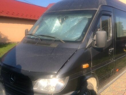Серый Мерседес Sprinter, объемом двигателя 2.7 л и пробегом 450 тыс. км за 9300 $, фото 1 на Automoto.ua