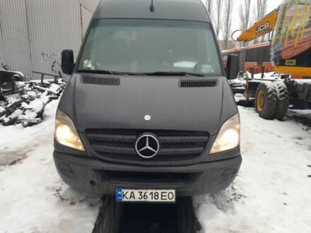 Сірий Мерседес Sprinter, об'ємом двигуна 2.1 л та пробігом 350 тис. км за 8006 $, фото 1 на Automoto.ua