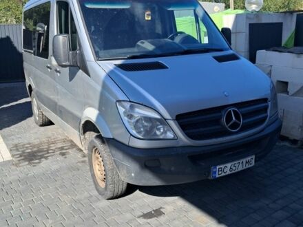 Серый Мерседес Sprinter, объемом двигателя 2.1 л и пробегом 540 тыс. км за 8010 $, фото 1 на Automoto.ua