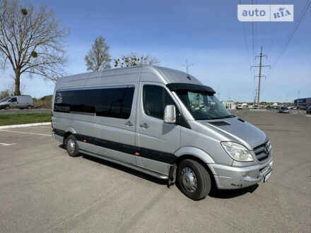 Серый Мерседес Sprinter, объемом двигателя 2.15 л и пробегом 376 тыс. км за 14200 $, фото 1 на Automoto.ua