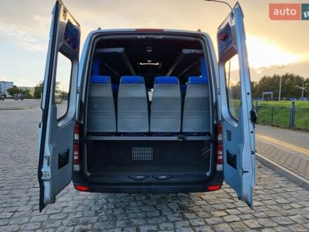 Серый Мерседес Sprinter, объемом двигателя 3 л и пробегом 256 тыс. км за 15000 $, фото 1 на Automoto.ua