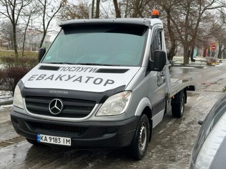 Серый Мерседес Sprinter, объемом двигателя 2.1 л и пробегом 415 тыс. км за 12800 $, фото 1 на Automoto.ua