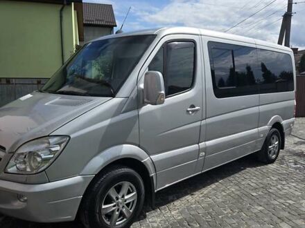 Серый Мерседес Sprinter, объемом двигателя 3 л и пробегом 570 тыс. км за 13500 $, фото 1 на Automoto.ua