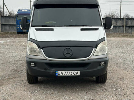 Мерседес Sprinter 2008 в Кропивницком (Кировограде) на Automoto.ua Серый Мерседес Sprinter, объемом двигателя 2.2 л и пробегом 342 тыс. км за 9500 $, фото 1 на Automoto.ua