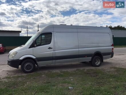 Серый Мерседес Sprinter, объемом двигателя 2.99 л и пробегом 880 тыс. км за 15000 $, фото 1 на Automoto.ua