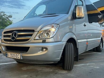 Сірий Мерседес Sprinter, об'ємом двигуна 3 л та пробігом 807 тис. км за 24500 $, фото 1 на Automoto.ua