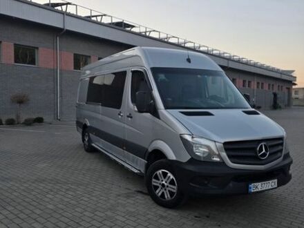Серый Мерседес Sprinter, объемом двигателя 3 л и пробегом 700 тыс. км за 17500 $, фото 1 на Automoto.ua