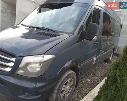 Серый Мерседес Sprinter, объемом двигателя 2.3 л и пробегом 200 тыс. км за 13000 $, фото 1 на Automoto.ua