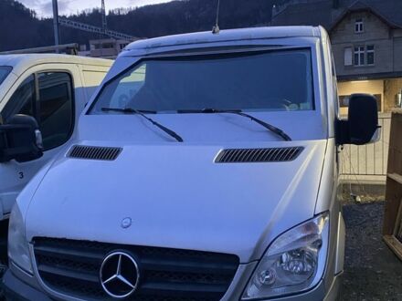 Серый Мерседес Sprinter, объемом двигателя 2.2 л и пробегом 150 тыс. км за 7493 $, фото 1 на Automoto.ua