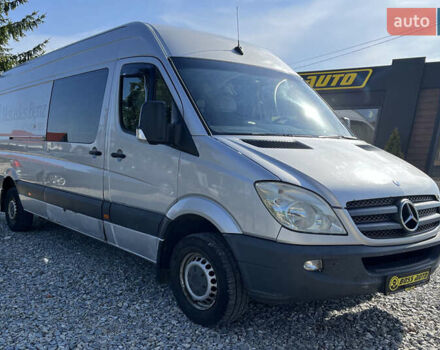 Серый Мерседес Sprinter, объемом двигателя 2.15 л и пробегом 300 тыс. км за 10700 $, фото 1 на Automoto.ua