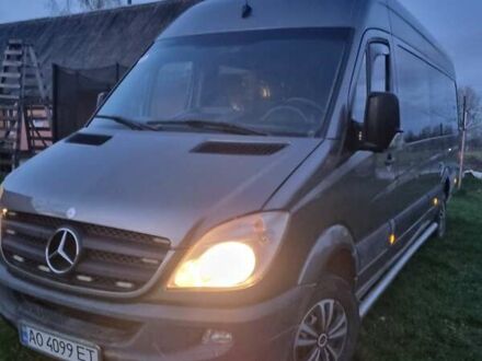 Мерседес Sprinter 2010 в Хусте на Automoto.ua Серый Мерседес Sprinter, объемом двигателя 2.14 л и пробегом 500 тыс. км за 16515 $, фото 1 на Automoto.ua