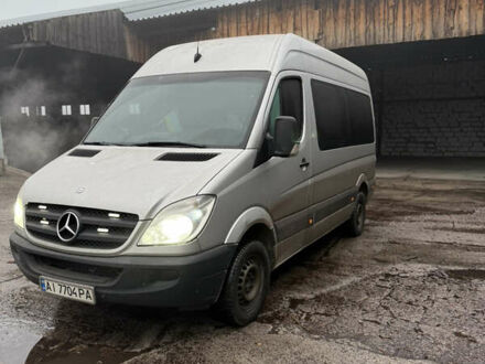 Серый Мерседес Sprinter, объемом двигателя 2.15 л и пробегом 483 тыс. км за 14500 $, фото 1 на Automoto.ua