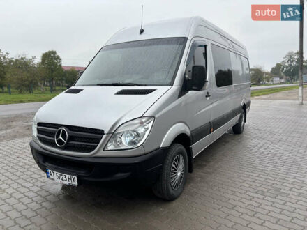 Сірий Мерседес Sprinter, об'ємом двигуна 3.2 л та пробігом 320 тис. км за 18900 $, фото 1 на Automoto.ua