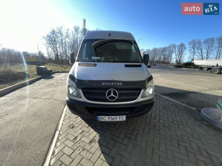 Серый Мерседес Sprinter, объемом двигателя 3 л и пробегом 628 тыс. км за 19800 $, фото 1 на Automoto.ua