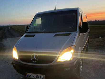 Мерседес Sprinter 2010 в Ровно на Automoto.ua Серый Мерседес Sprinter, объемом двигателя 2.1 л и пробегом 1 тыс. км за 12800 $, фото 1 на Automoto.ua