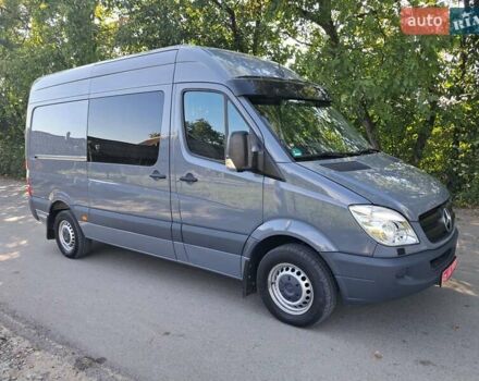 Серый Мерседес Sprinter, объемом двигателя 2.99 л и пробегом 317 тыс. км за 17300 $, фото 1 на Automoto.ua