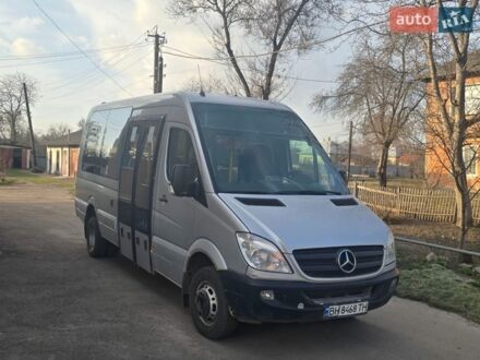 Серый Мерседес Sprinter, объемом двигателя 2.3 л и пробегом 300 тыс. км за 16500 $, фото 1 на Automoto.ua