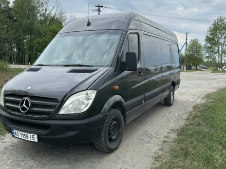 Серый Мерседес Sprinter, объемом двигателя 2.1 л и пробегом 341 тыс. км за 12500 $, фото 1 на Automoto.ua