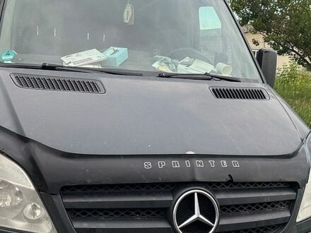 Сірий Мерседес Sprinter, об'ємом двигуна 2.14 л та пробігом 300 тис. км за 11000 $, фото 1 на Automoto.ua