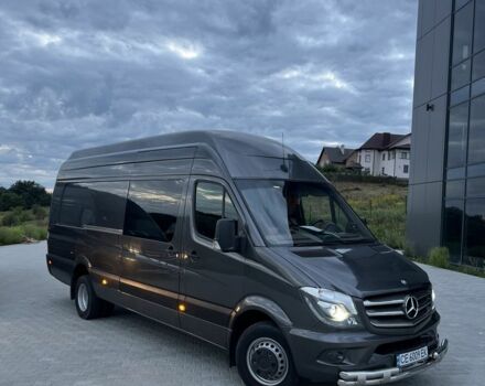 Серый Мерседес Sprinter, объемом двигателя 3 л и пробегом 500 тыс. км за 42451 $, фото 1 на Automoto.ua
