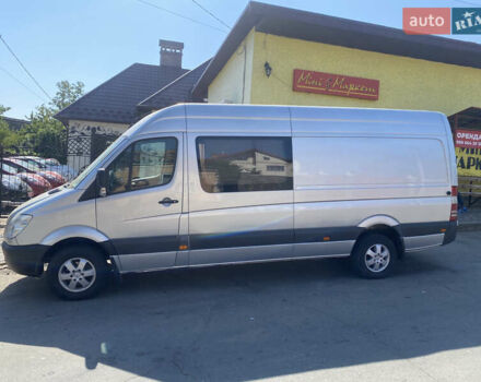 Серый Мерседес Sprinter, объемом двигателя 2.99 л и пробегом 845 тыс. км за 17999 $, фото 1 на Automoto.ua