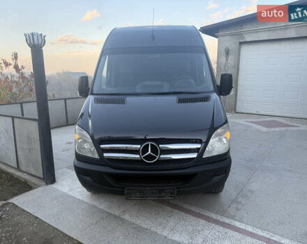 Мерседес Sprinter 2011 у Чернівцях на Automoto.ua Сірий Мерседес Sprinter, об'ємом двигуна 3 л та пробігом 460 тис. км за 17900 $, фото 1 на Automoto.ua