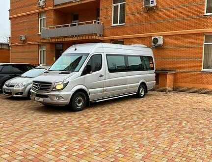 Сірий Мерседес Sprinter, об'ємом двигуна 2.1 л та пробігом 240 тис. км за 24000 $, фото 1 на Automoto.ua