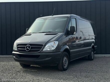 Серый Мерседес Sprinter, объемом двигателя 2.1 л и пробегом 280 тыс. км за 17312 $, фото 1 на Automoto.ua