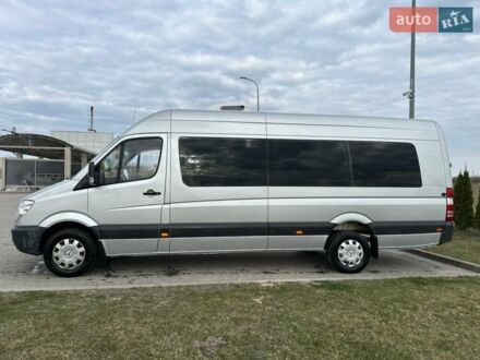 Серый Мерседес Sprinter, объемом двигателя 2.69 л и пробегом 900 тыс. км за 18500 $, фото 1 на Automoto.ua