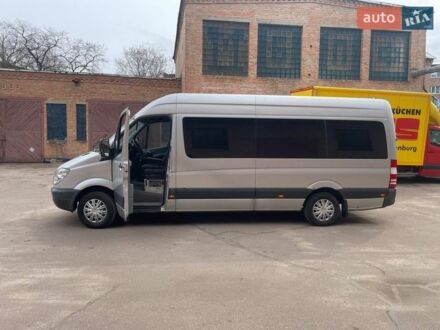 Серый Мерседес Sprinter, объемом двигателя 2.14 л и пробегом 556 тыс. км за 18000 $, фото 1 на Automoto.ua