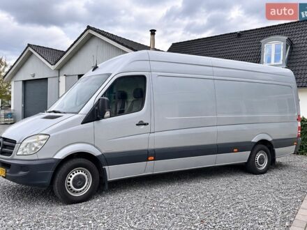 Серый Мерседес Sprinter, объемом двигателя 0 л и пробегом 294 тыс. км за 18900 $, фото 1 на Automoto.ua