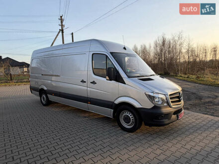 Серый Мерседес Sprinter, объемом двигателя 0 л и пробегом 390 тыс. км за 16800 $, фото 1 на Automoto.ua